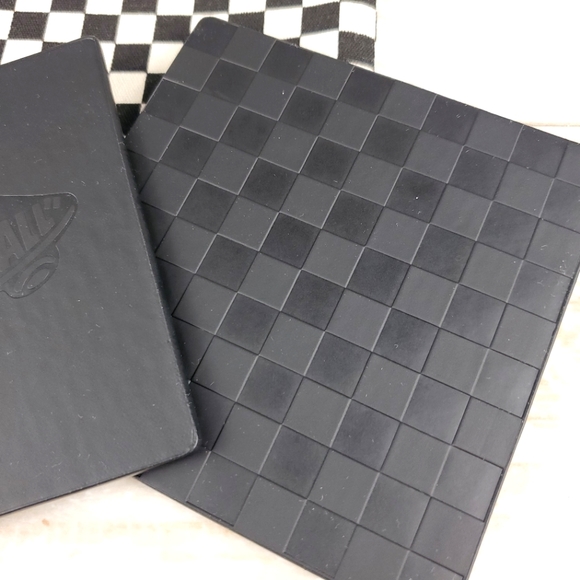 Vans Family Leather Coaster Set - Picture 3 of 5